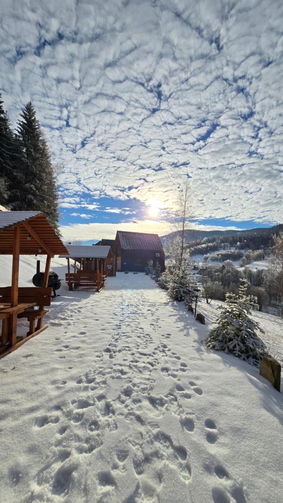 Osada Za Gorami Za Lasami - Domki Z Widokiem Na Snieznik Stronie Slaskie Exterior photo